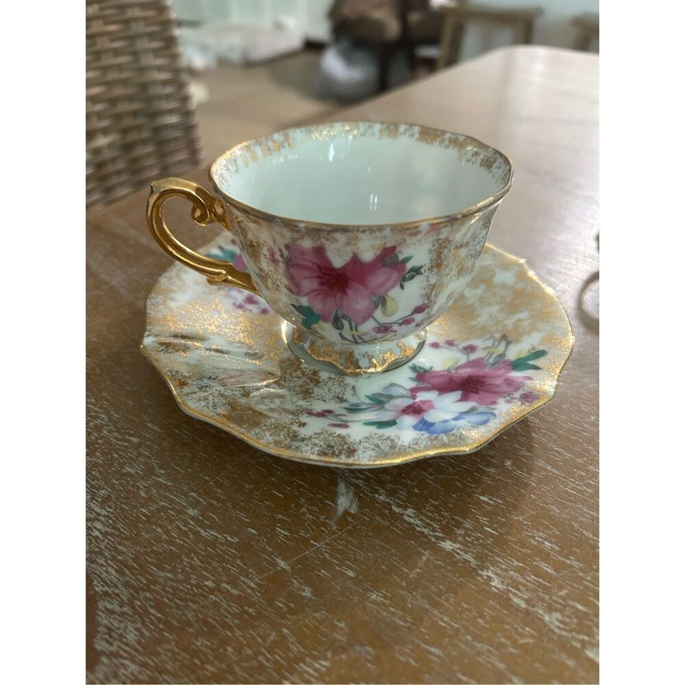 Perfect L & M Bond China Collectible Footed Teacup & Saucer Japan